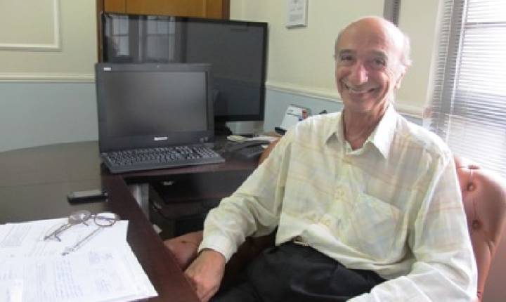 Deputado Cobra Repórter (PSD) apresenta voto de pesar pelo falecimento de Nelson Dequech, liderança histórica do Hospital do Câncer de Londrina