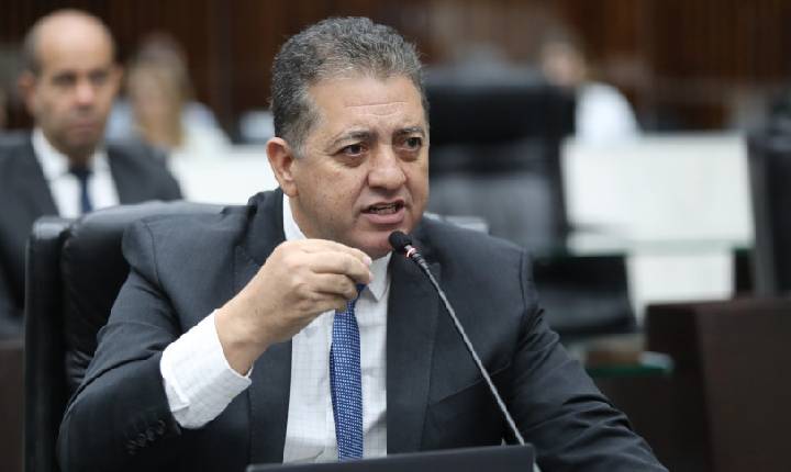 Deputado Cobra Repórter (PSD) propõe criação de ferramenta digital gratuita para tradução automática em Libras no Paraná