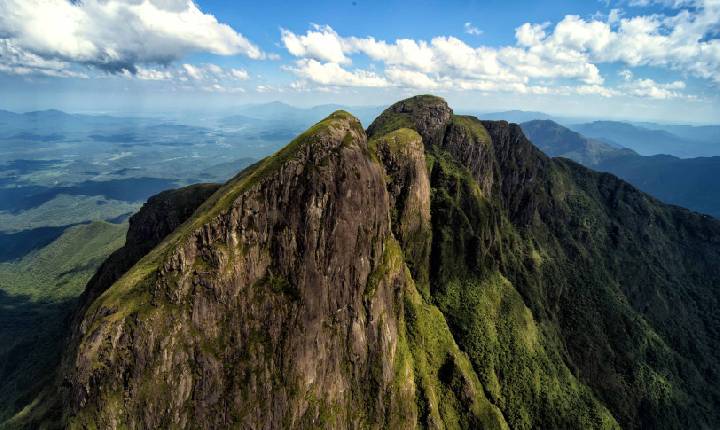 Desaparecimento de jovem no Pico Paraná motiva projetos sobre segurança em trilhas na Assembleia Legislativa