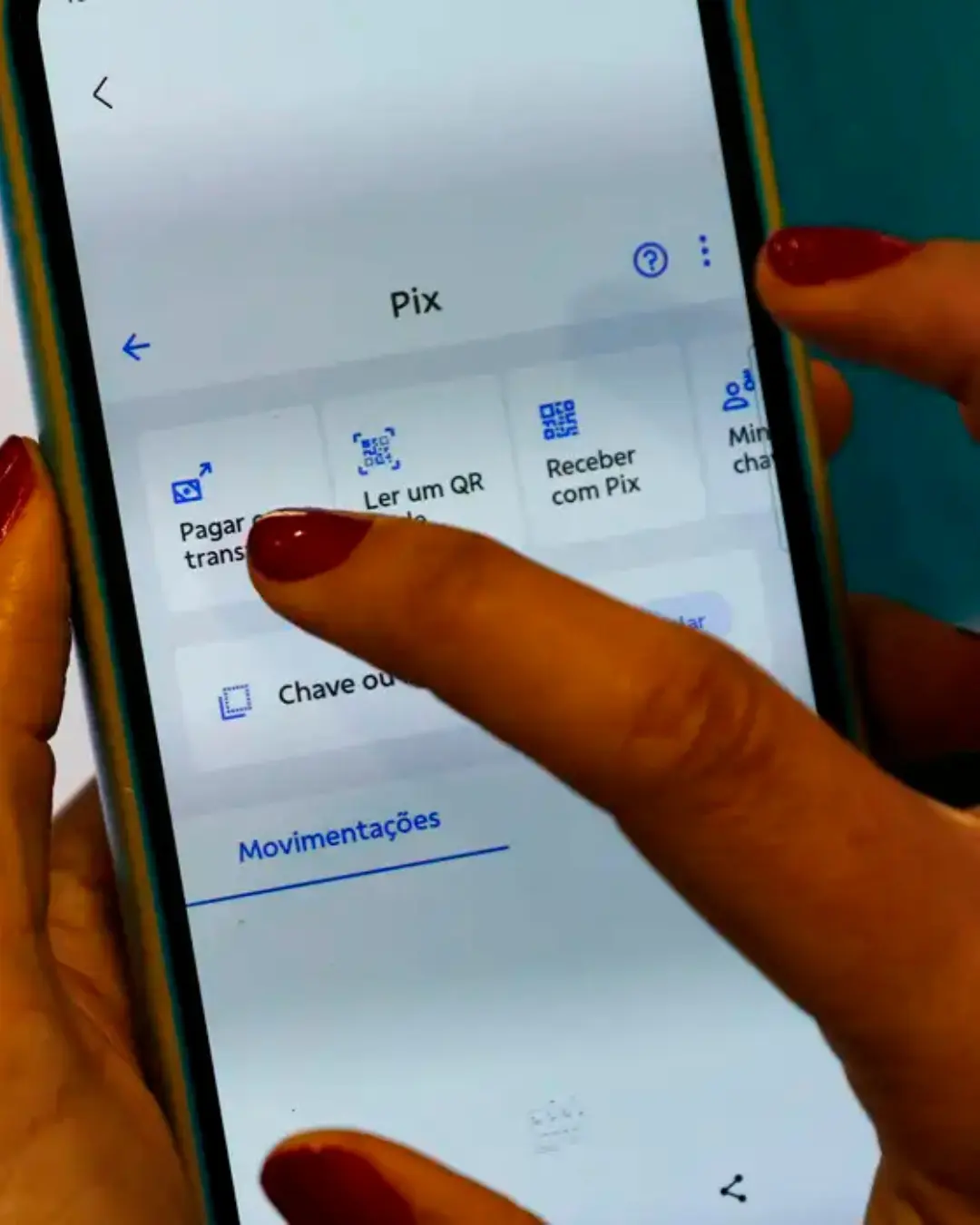 Boletos passam a ser pagos via Pix com compensação instantânea a partir de hoje