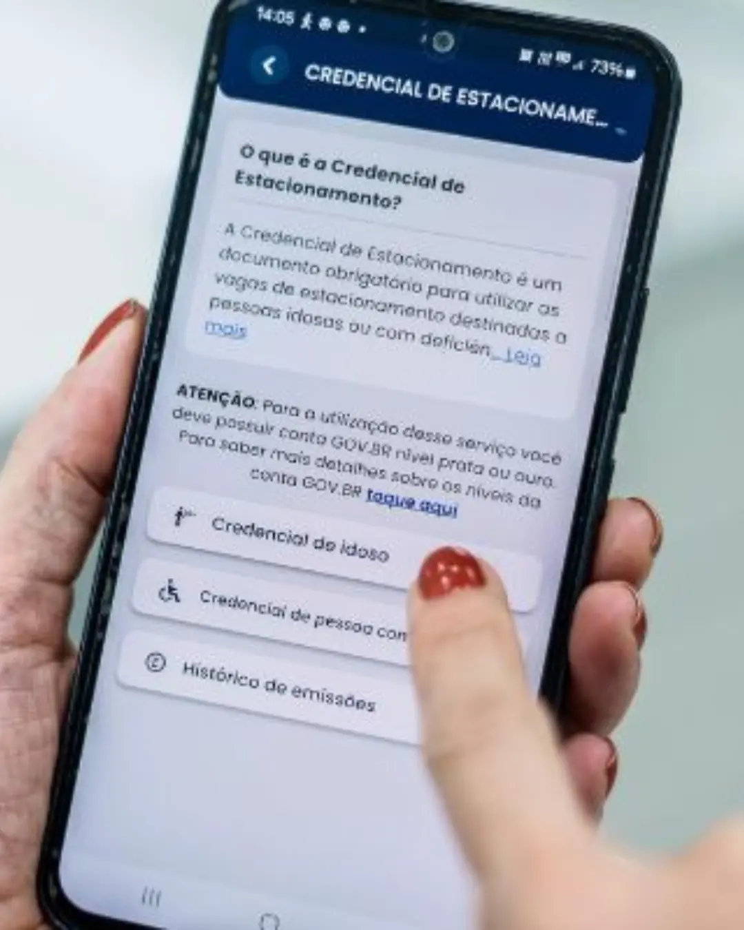 Emissão digital de credencial de estacionamento facilita acesso a idosos e PCDs