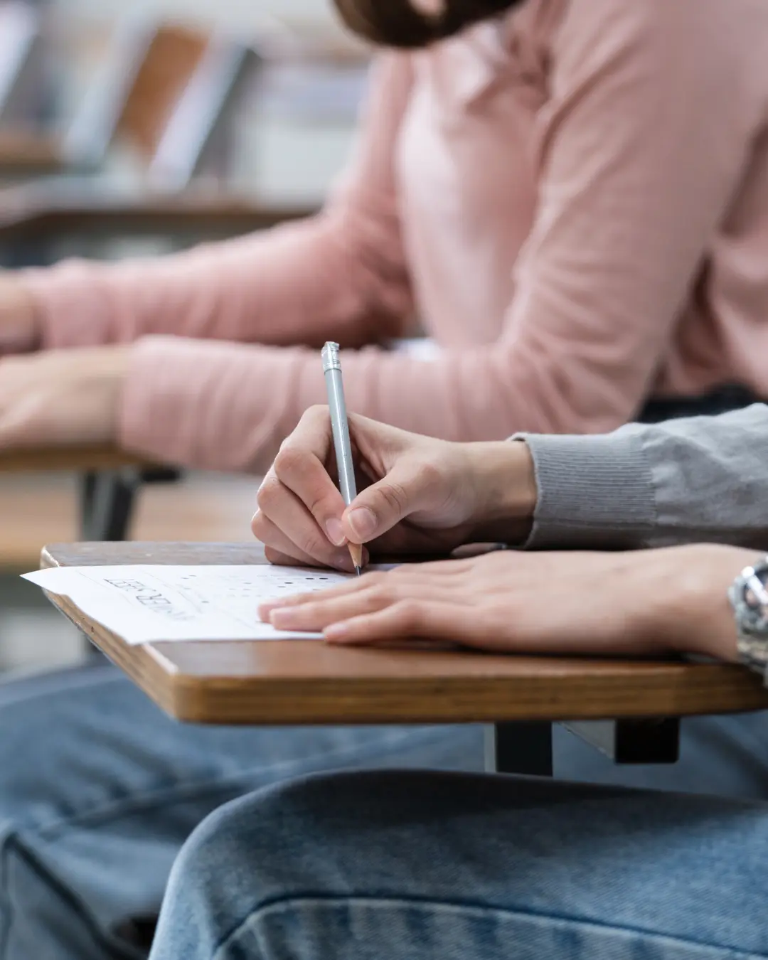 Encceja 2025: inscrições começam em 21 de abril com provas marcadas para 3 de agosto