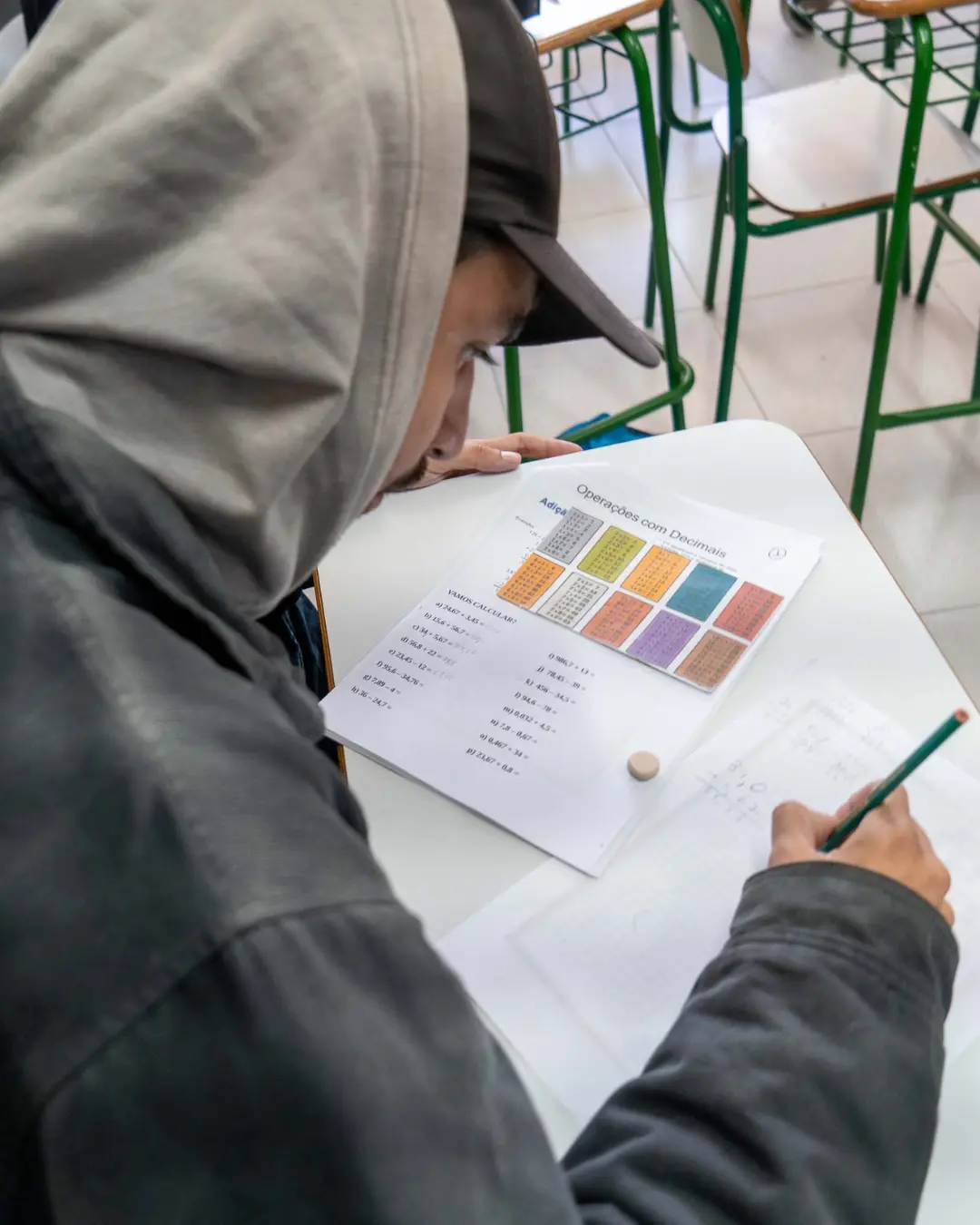 Seed-PR abre inscrições para reaplicação de exames da EJA; prazo vai até 7 de março