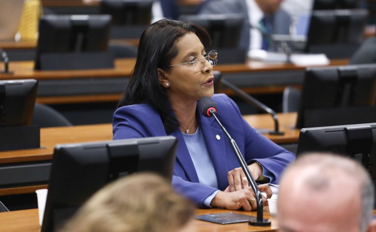 Comissão aprova criação de plano de atenção à doença pulmonar obstrutiva crônica