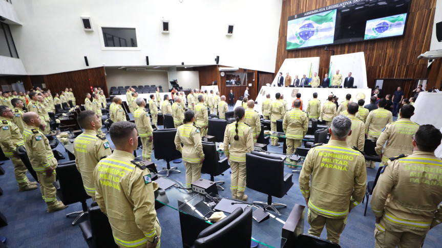 Assembleia Legislativa celebra os 113 anos do Corpo de Bombeiros Militar do Paraná