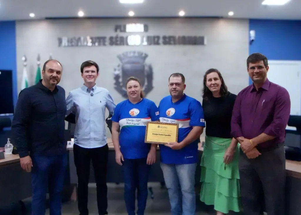 Câmara de Palotina reconhece conquistas da Granja Santo Expedito