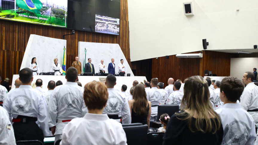 Mestres do Shubu-Dô são homenageados pela Assembleia Legislativa por atuação no esporte e inclusão social