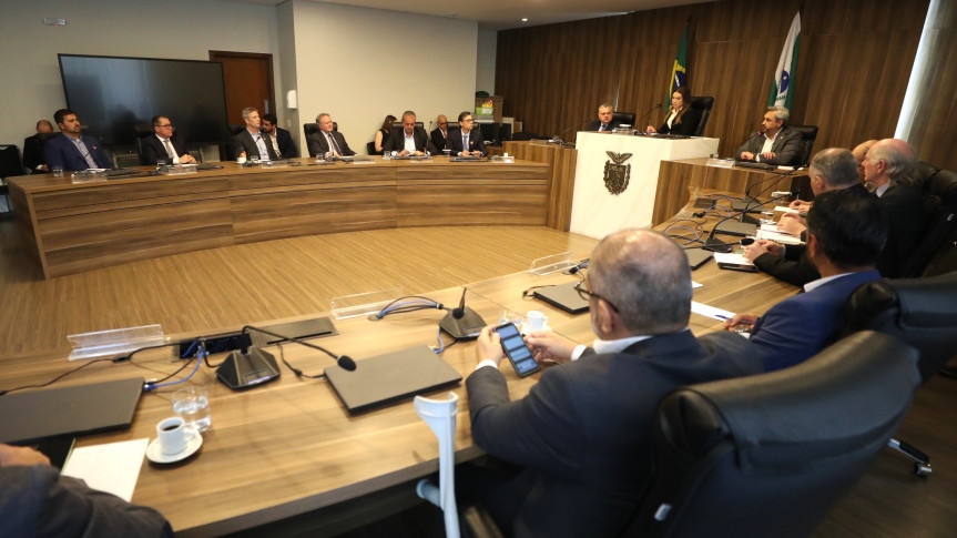 Assembleia reúne setor produtivo para debater avanços e desafios da transição energética e dos biocombustíveis no Paraná