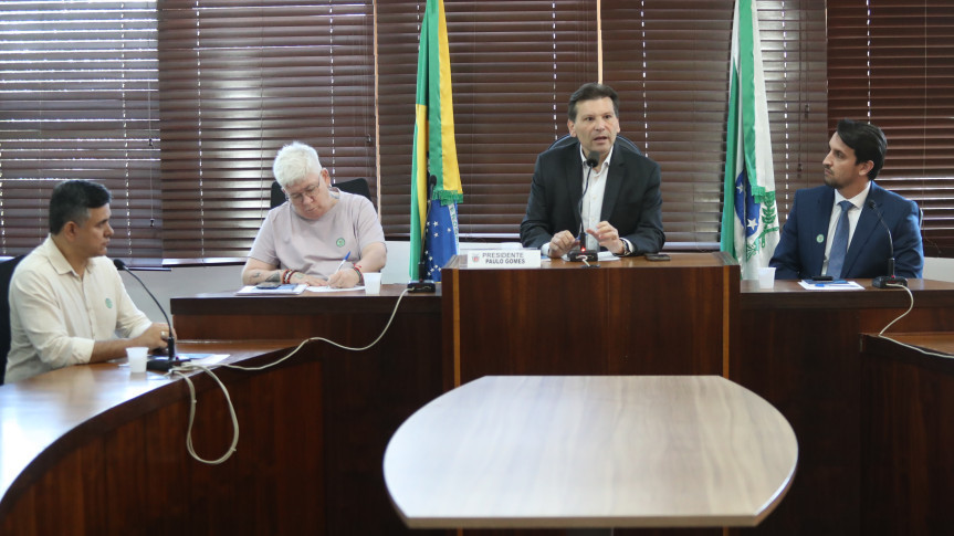 Comissão de Defesa do Consumidor discute avanços e reforça distribuição do novo Código Paranaense na Assembleia Legislativa