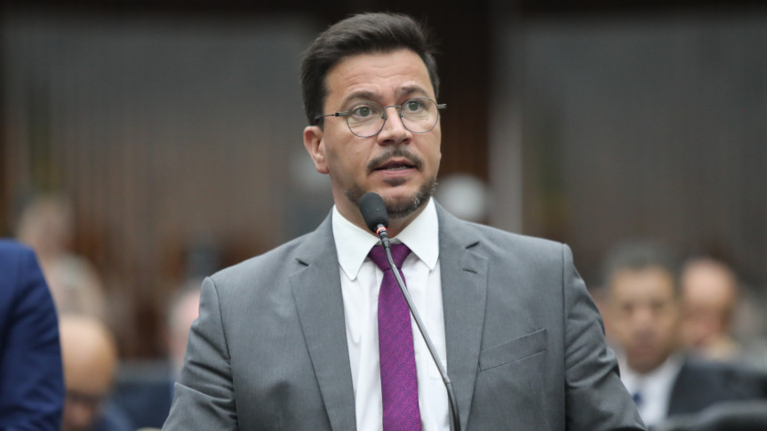 Projeto de lei protocolado na Assembleia estabelece diretrizes para uso experimental da polilaminina