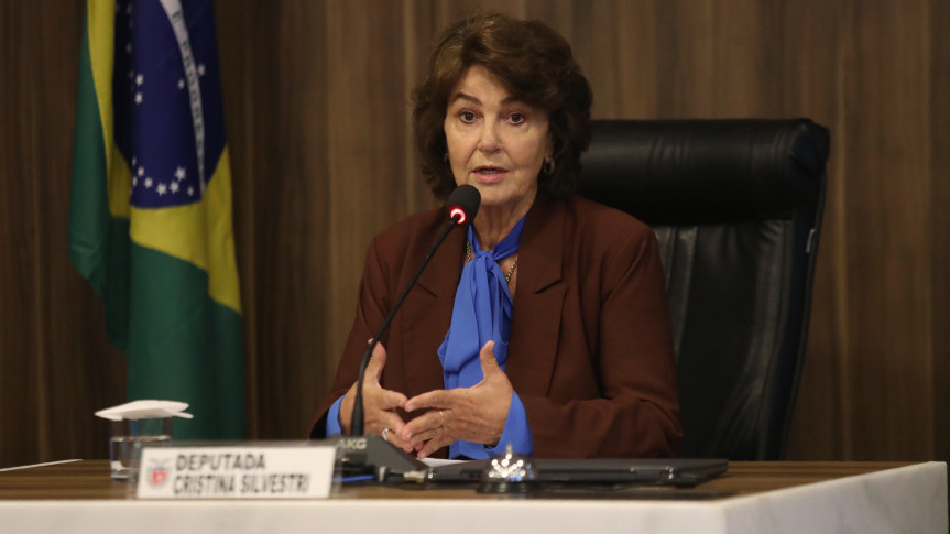 Deputada Cristina Silvestri (PP) destaca desconto na conta de água para clínicas de diálise e criação da Frente Parlamentar da Nefrologia