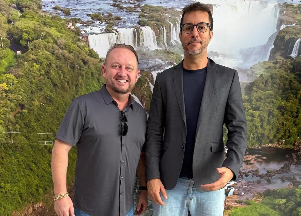 Presidente da Adjori/PR, se reuniu com o diretor de Comunicação da Alep e com o secretário do Estado