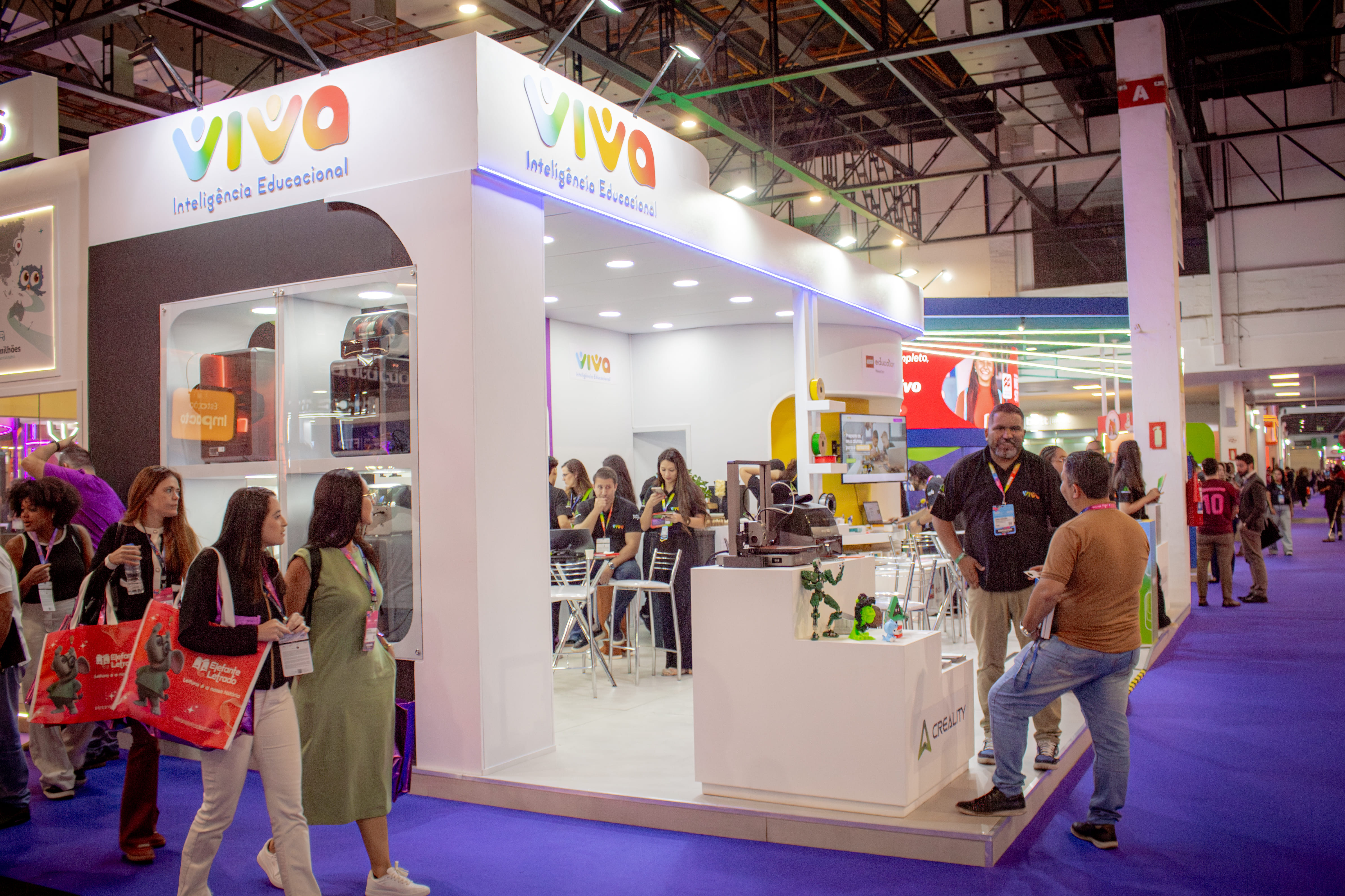 VIVA apresenta soluções educacionais na Bett Brasil 2026