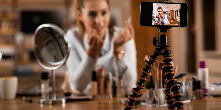 Consumidores desconfiam de imagens geradas por IA