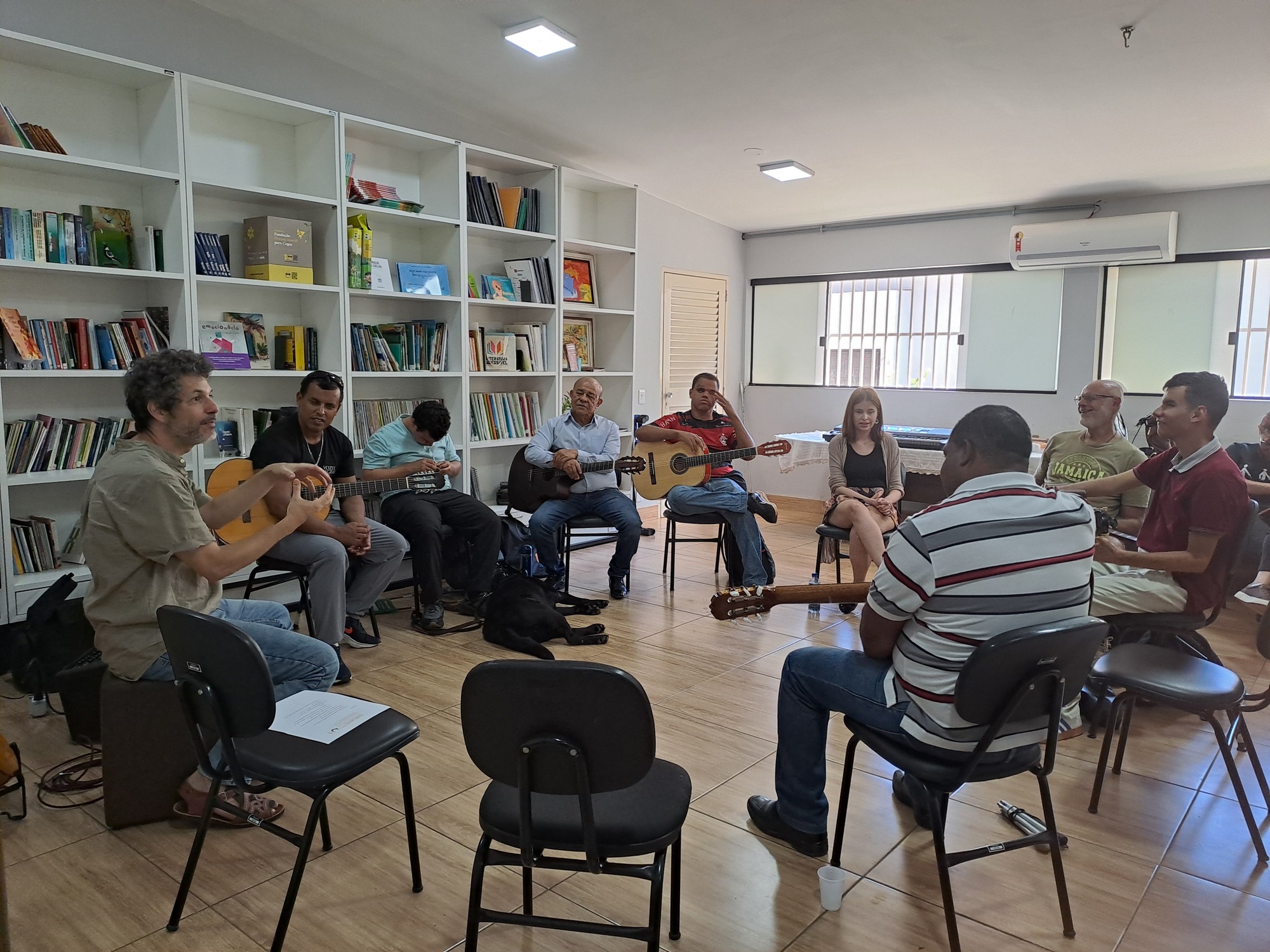Oficina aborda deficiência visual na educação musical