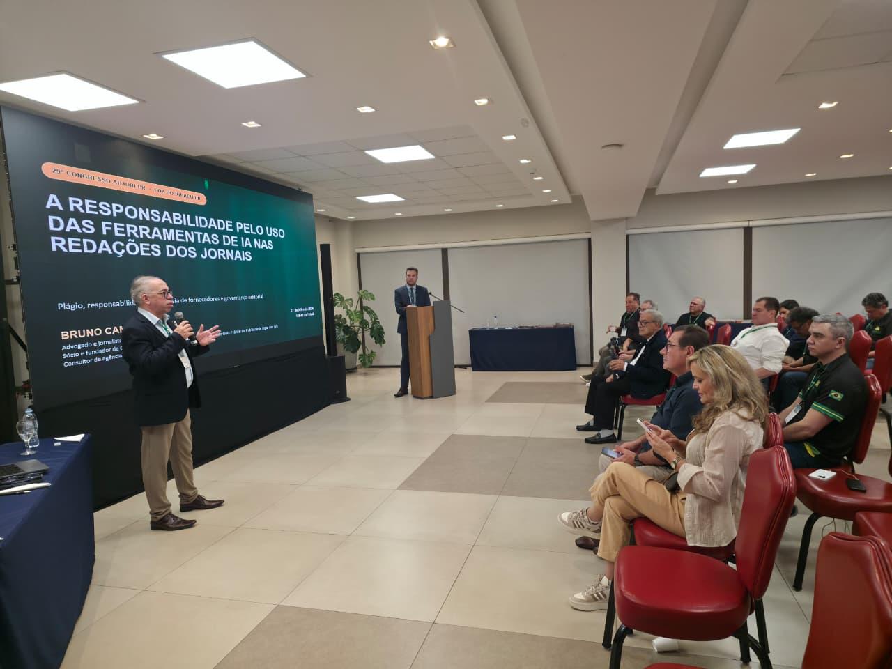  29º Congresso da Adjori PR encerra dia de palestras com debate sobre o uso de IA nas redações